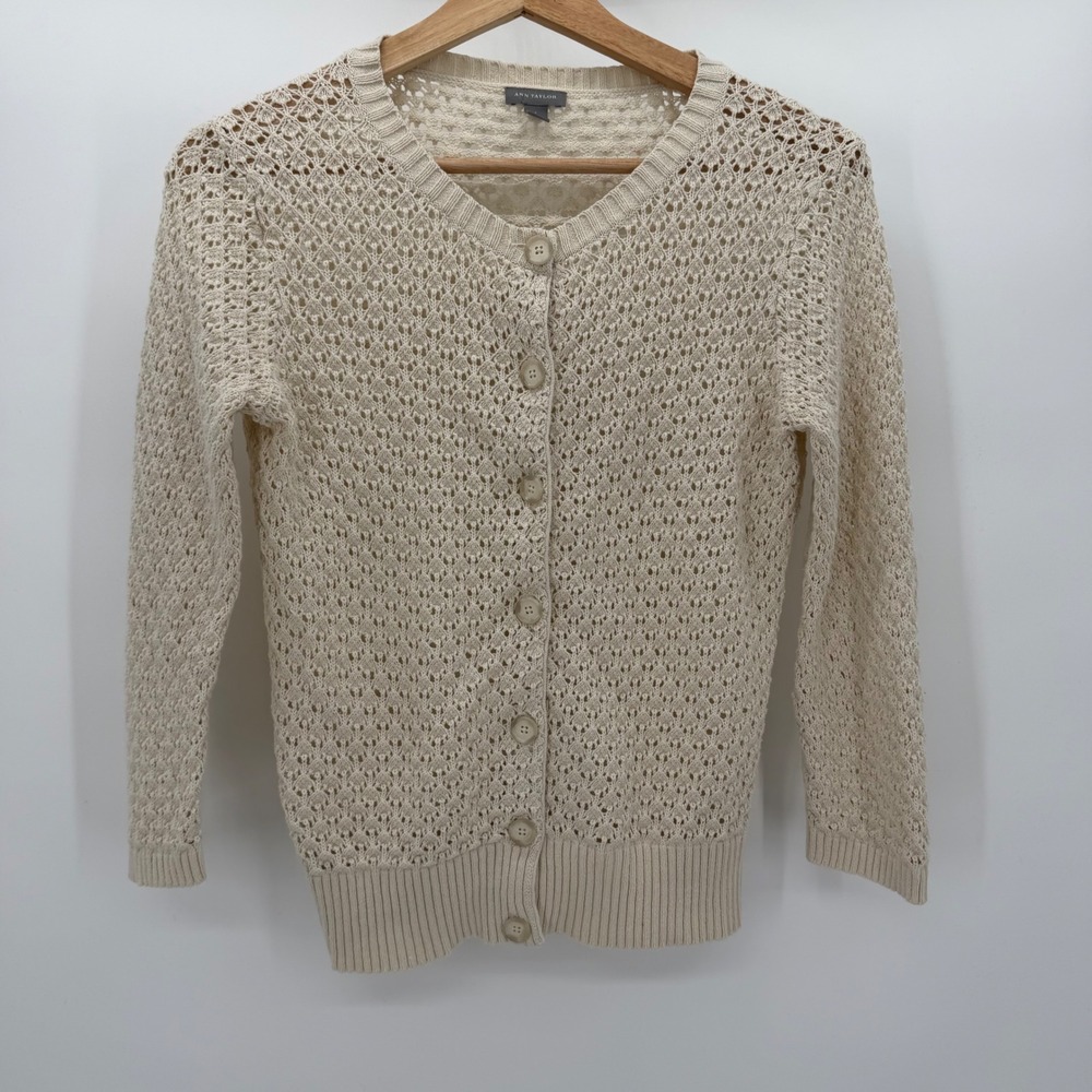 Ann Taylor Cream Pointelle Knit Cardigan Sweater Small Cotton Blend Button Front